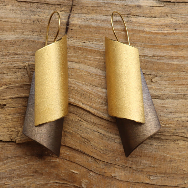 Ohrhänger "BASE" braun/gold